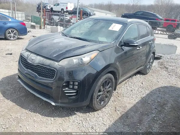 KNDPN3AC0J7429478 2018 KIA SPORTAGE - Image 2