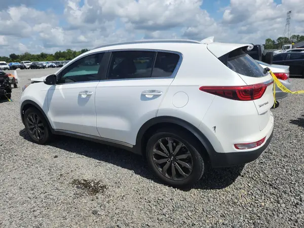 KNDPN3AC0J7465980 2018 KIA SPORTAGE - Image 2