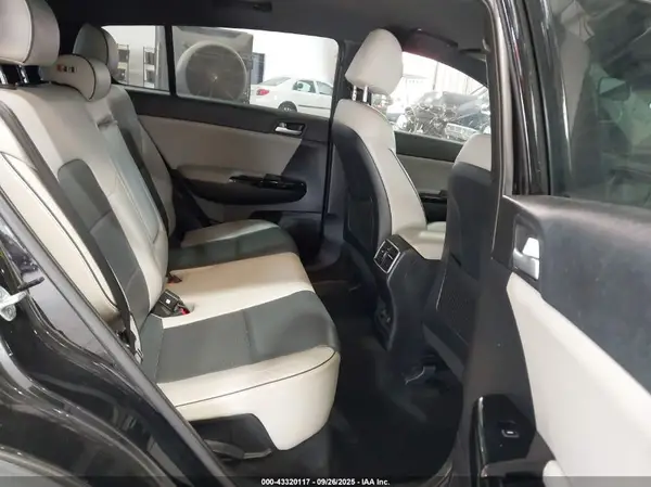 KNDPN3AC0K7569273 2019 KIA SPORTAGE - Image 8