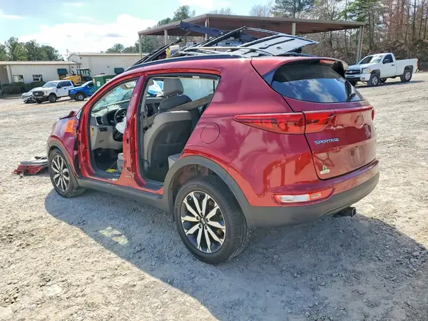 KNDPN3AC0K7576613 2019 KIA SPORTAGE - Image 2