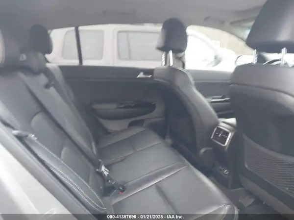 KNDPN3AC0K7609447 2019 KIA SPORTAGE - Image 8