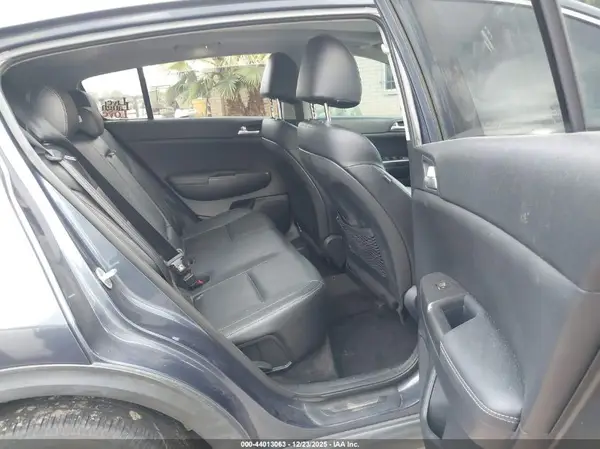 KNDPN3AC1H7107832 2017 KIA SPORTAGE - Image 8