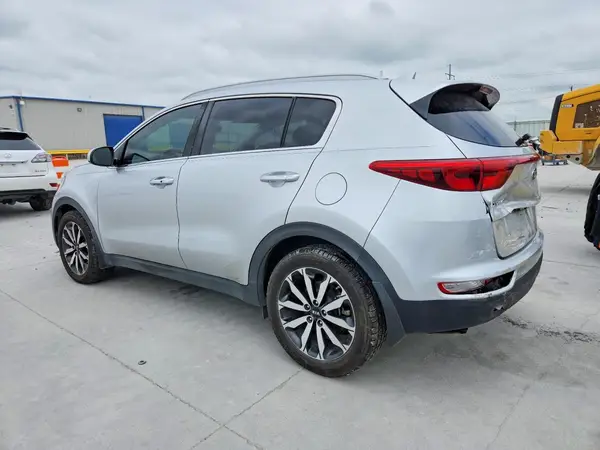 KNDPN3AC1H7233561 2017 KIA SPORTAGE - Image 2