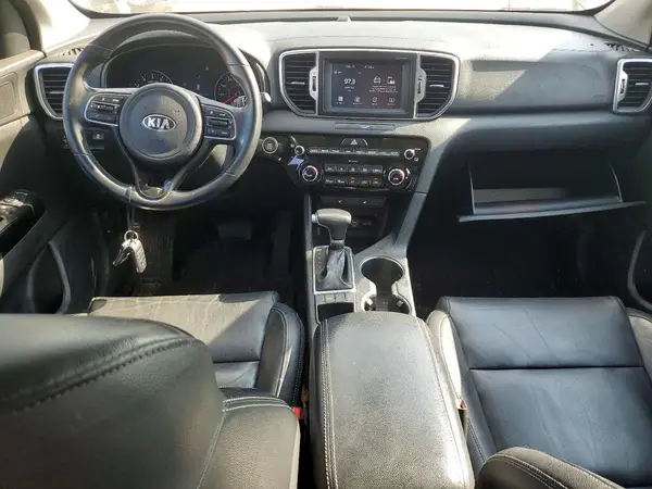 KNDPN3AC1J7311410 2018 KIA SPORTAGE - Image 8