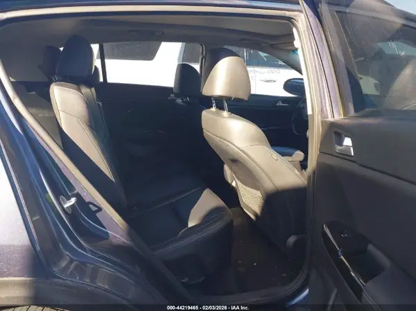 KNDPN3AC1J7330006 2018 KIA SPORTAGE - Image 8