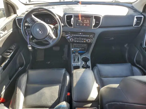 KNDPN3AC1J7332676 2018 KIA SPORTAGE - Image 8