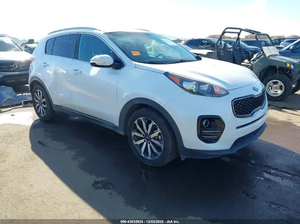 KNDPN3AC1J7353091 2018 KIA SPORTAGE - Image 1