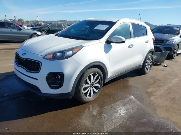 KNDPN3AC1J7353091 2018 KIA SPORTAGE - Image 2