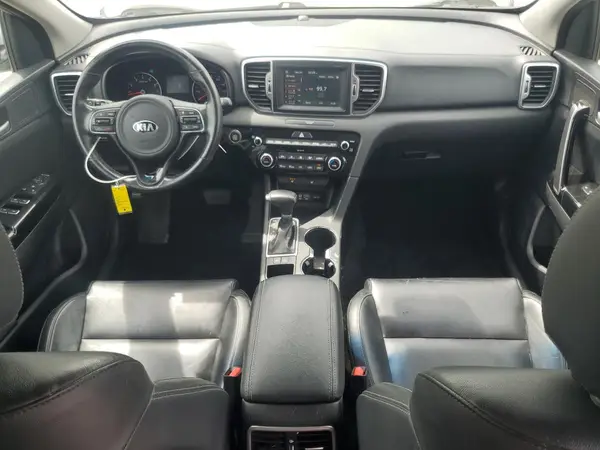 KNDPN3AC1J7365077 2018 KIA SPORTAGE - Image 8