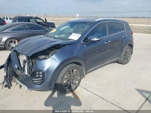 KNDPN3AC1J7442367 2018 KIA SPORTAGE - Image 2