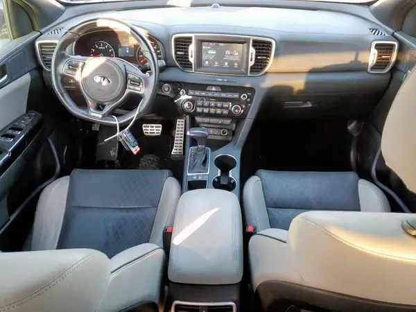 KNDPN3AC1K7561070 2019 KIA SPORTAGE - Image 8