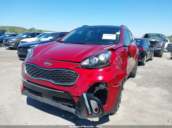 KNDPN3AC1M7856883 2021 KIA SPORTAGE - Image 2