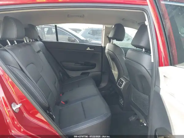 KNDPN3AC1M7928603 2021 KIA SPORTAGE - Image 8