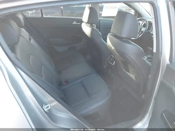 KNDPN3AC1N7012280 2022 KIA SPORTAGE - Image 8
