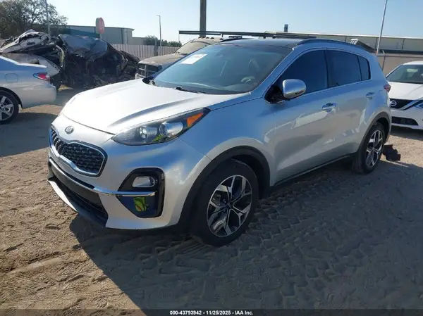KNDPN3AC1N7948898 2022 KIA SPORTAGE - Image 2