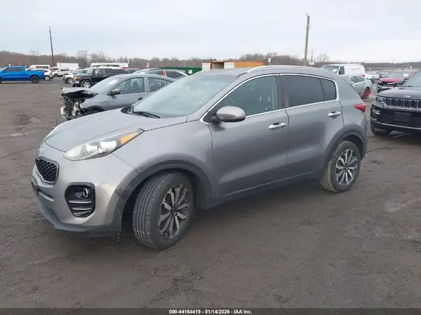 KNDPN3AC2H7036379 2017 KIA SPORTAGE - Image 2