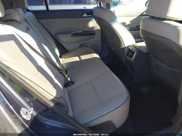KNDPN3AC2H7099286 2017 KIA SPORTAGE - Image 8