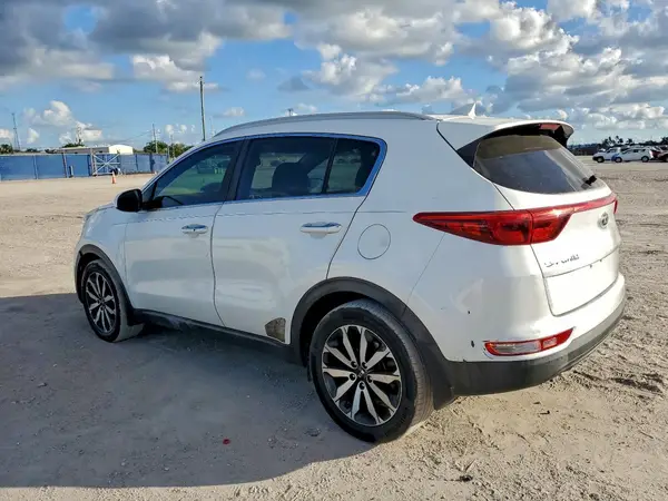 KNDPN3AC2H7160880 2017 KIA SPORTAGE - Image 2