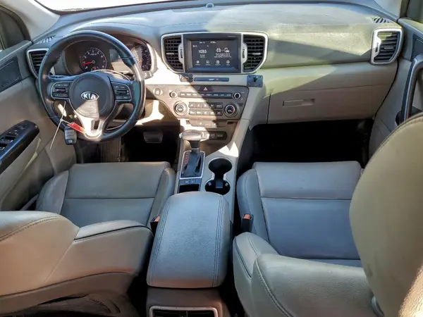 KNDPN3AC2H7160880 2017 KIA SPORTAGE - Image 8