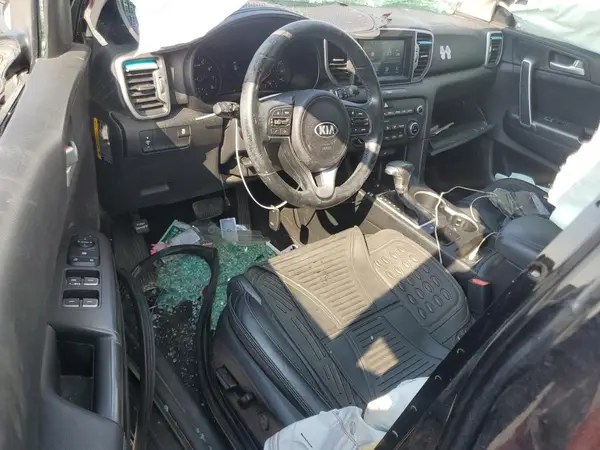 KNDPN3AC2H7237280 2017 KIA SPORTAGE - Image 8