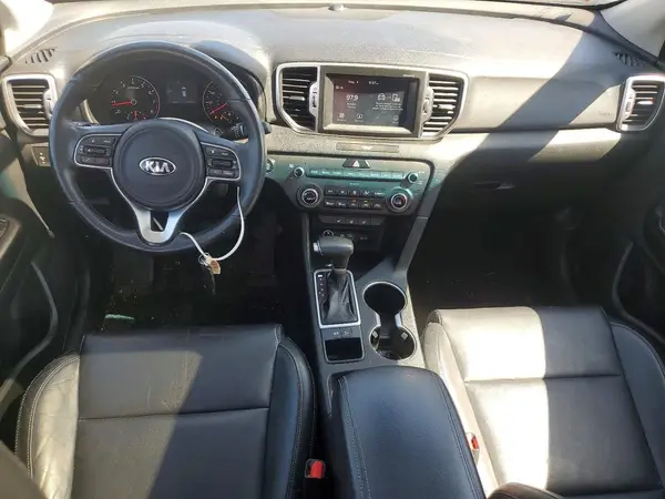 KNDPN3AC2H7286625 2017 KIA SPORTAGE - Image 8
