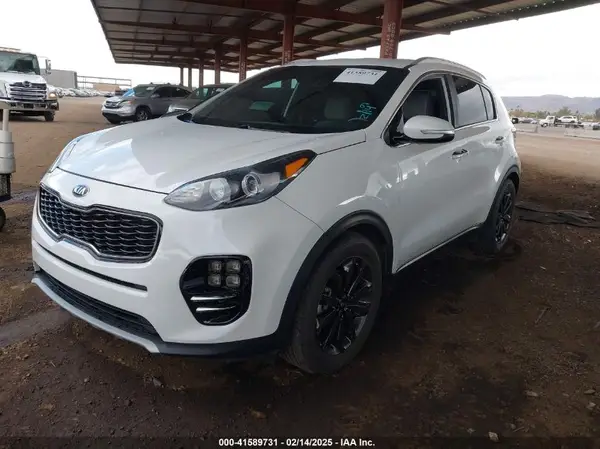 KNDPN3AC2J7466368 2018 KIA SPORTAGE - Image 2