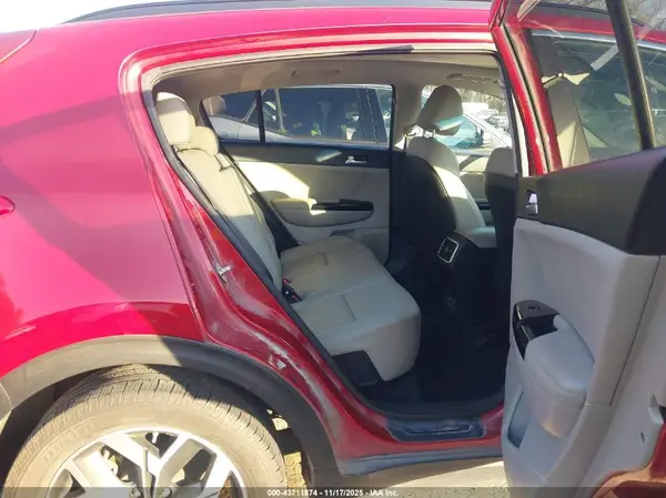 KNDPN3AC2N7951776 2022 KIA SPORTAGE - Image 8