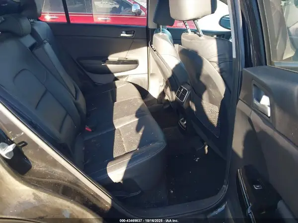 KNDPN3AC2N7953821 2022 KIA SPORTAGE - Image 8