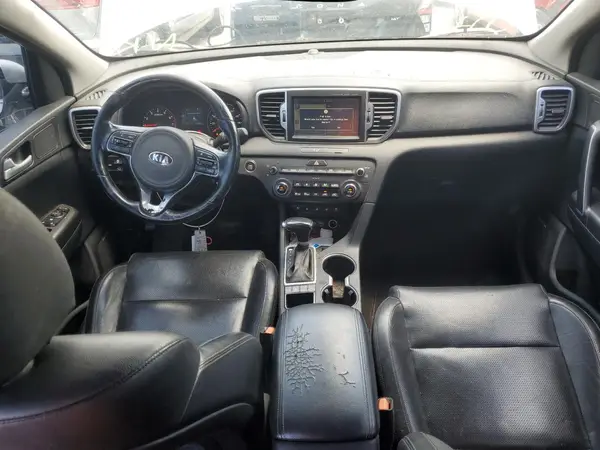 KNDPN3AC3H7110957 2017 KIA SPORTAGE - Image 8