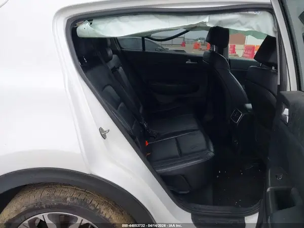 KNDPN3AC3H7156711 2017 KIA SPORTAGE - Image 8