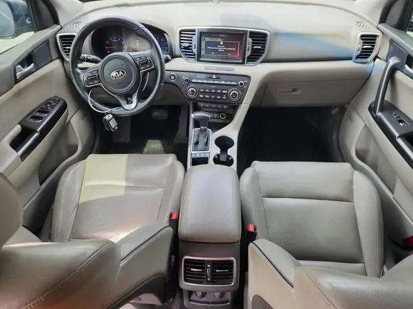 KNDPN3AC3H7208936 2017 KIA SPORTAGE - Image 8