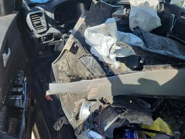 KNDPN3AC3J7319475 2018 KIA SPORTAGE - Image 8