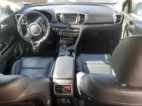 KNDPN3AC3J7333876 2018 KIA SPORTAGE - Image 8