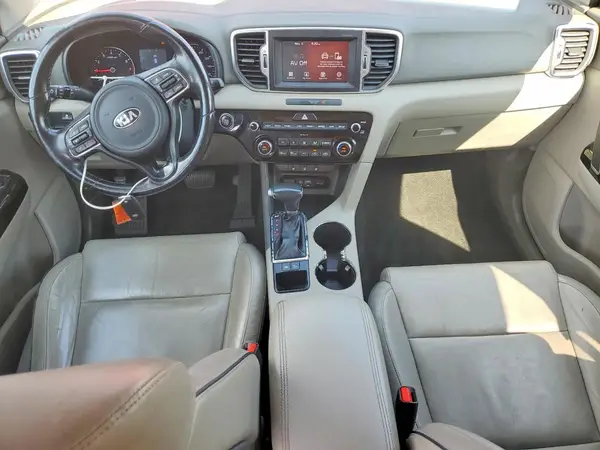KNDPN3AC3J7406311 2018 KIA SPORTAGE - Image 8