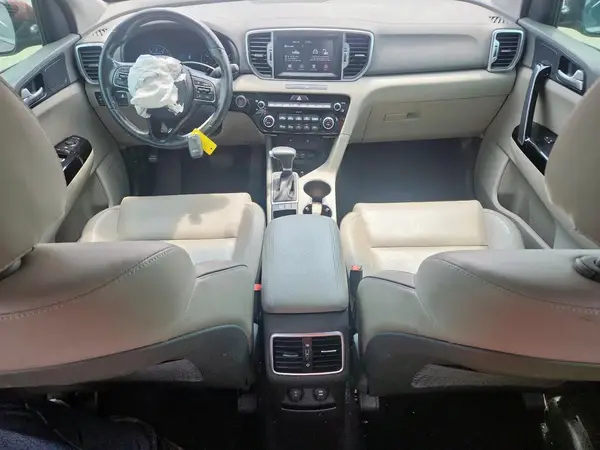 KNDPN3AC3J7413114 2018 KIA SPORTAGE - Image 8