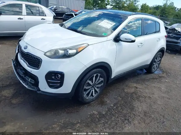 KNDPN3AC3K7562799 2019 KIA SPORTAGE - Image 2