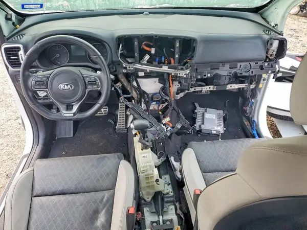 KNDPN3AC3K7568344 2019 KIA SPORTAGE - Image 8