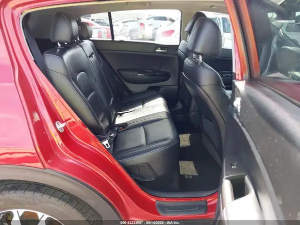 KNDPN3AC3K7612939 2019 KIA SPORTAGE - Image 8