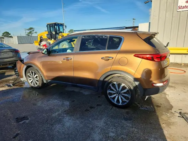KNDPN3AC4H7118940 2017 KIA SPORTAGE - Image 2