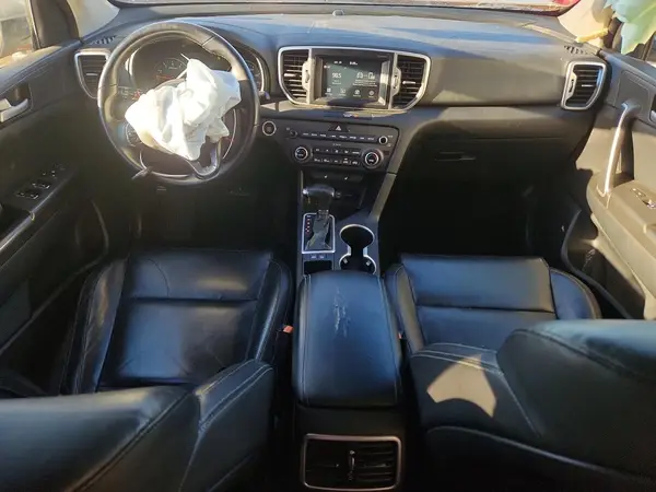 KNDPN3AC4H7118940 2017 KIA SPORTAGE - Image 8