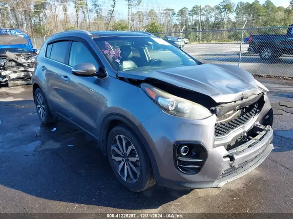 KNDPN3AC4H7163960 2017 KIA SPORTAGE - Image 1