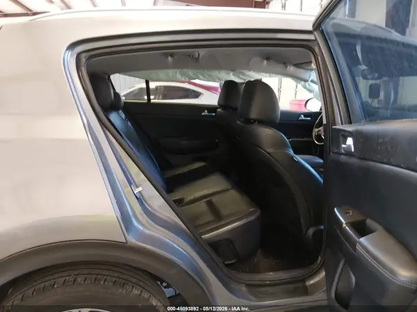 KNDPN3AC4H7166552 2017 KIA SPORTAGE - Image 8