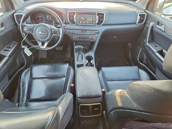 KNDPN3AC4H7221209 2017 KIA SPORTAGE - Image 8