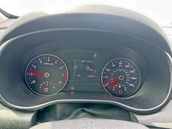 KNDPN3AC4H7233635 2017 KIA SPORTAGE - Image 8