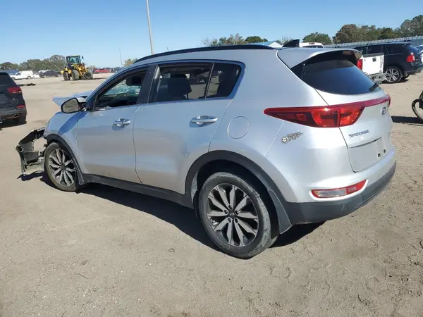 KNDPN3AC4J7301454 2018 KIA SPORTAGE - Image 2