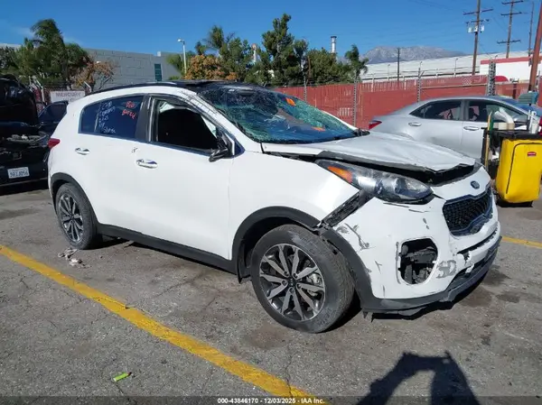 KNDPN3AC4J7401215 2018 KIA SPORTAGE - Image 1
