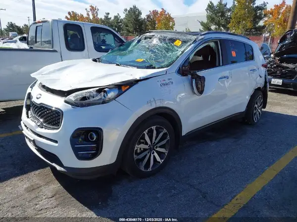 KNDPN3AC4J7401215 2018 KIA SPORTAGE - Image 2