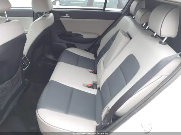 KNDPN3AC4K7541959 2019 KIA SPORTAGE - Image 8