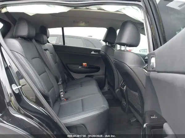 KNDPN3AC4M7856358 2021 KIA SPORTAGE - Image 8