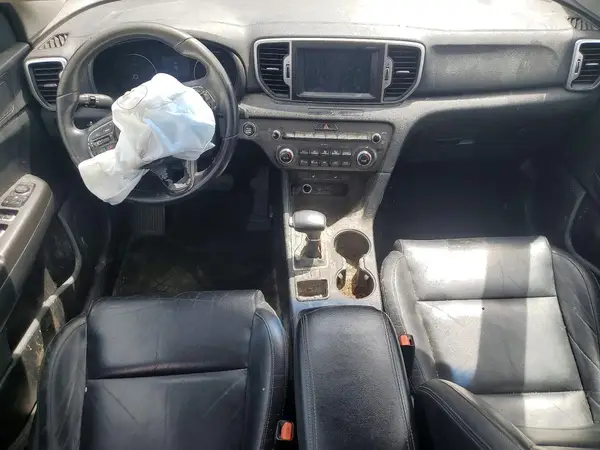 KNDPN3AC5H7137772 2017 KIA SPORTAGE - Image 8